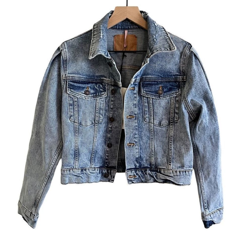 Jeanerica Denim Jacket Womens Medium Blue Cropped Trucker Distressed Puff Sleeve